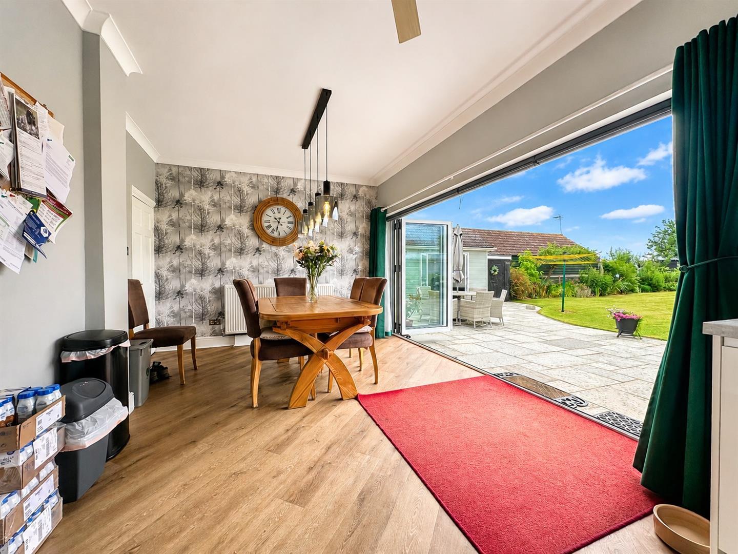 Property Image 9d75bf95-8810-43ea-b4cc-e70e53515e95