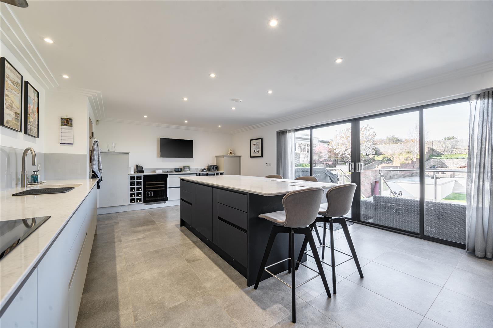 Property Image 9d78f4aa-da56-4dd5-91b0-d8625cf40cb6