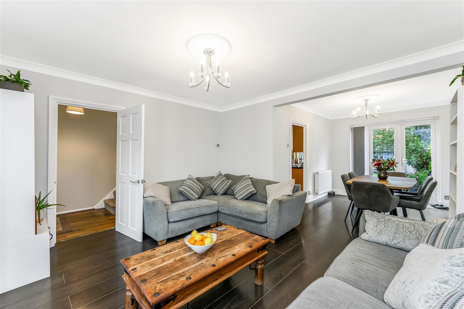 Property Image 9d82e627-2a8f-4b97-93c2-e1322252bad7