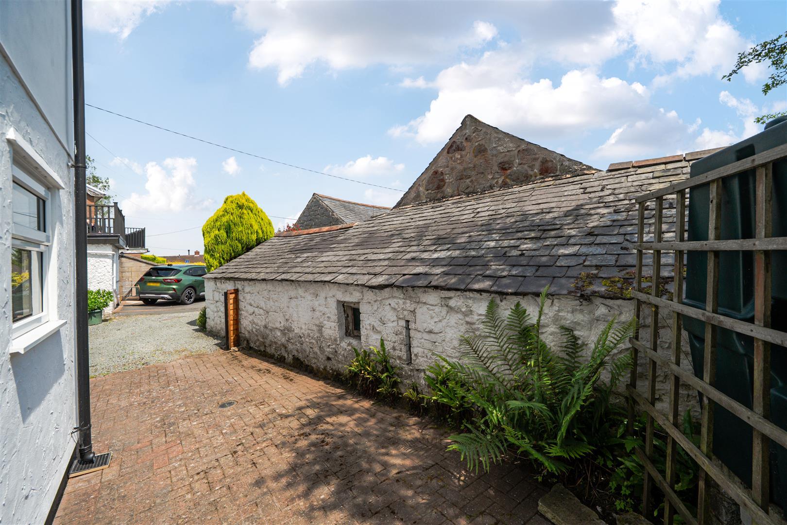 Property Image 9d87b4aa-bcd6-477d-934c-7825d6cf7041