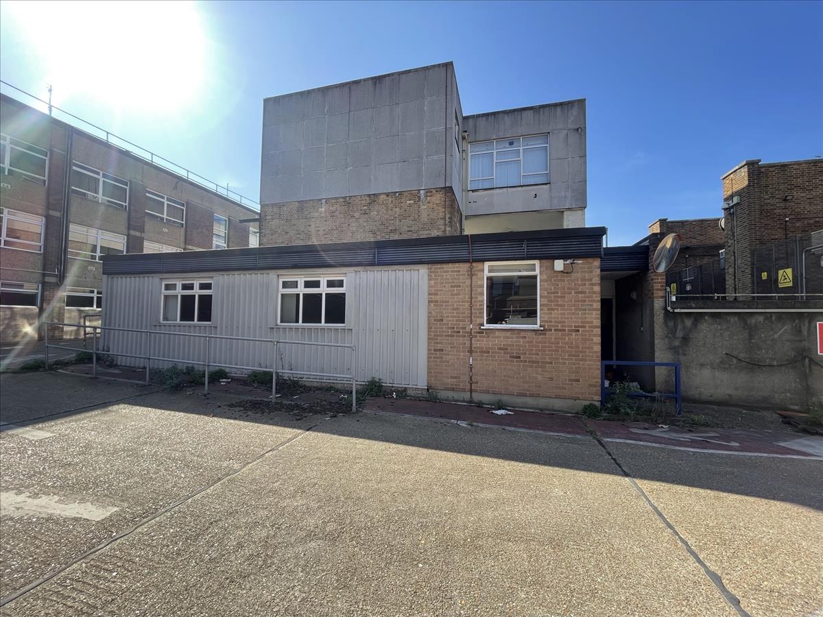Property Image 9d87f107-b973-435e-9035-5a40fd7cc65f