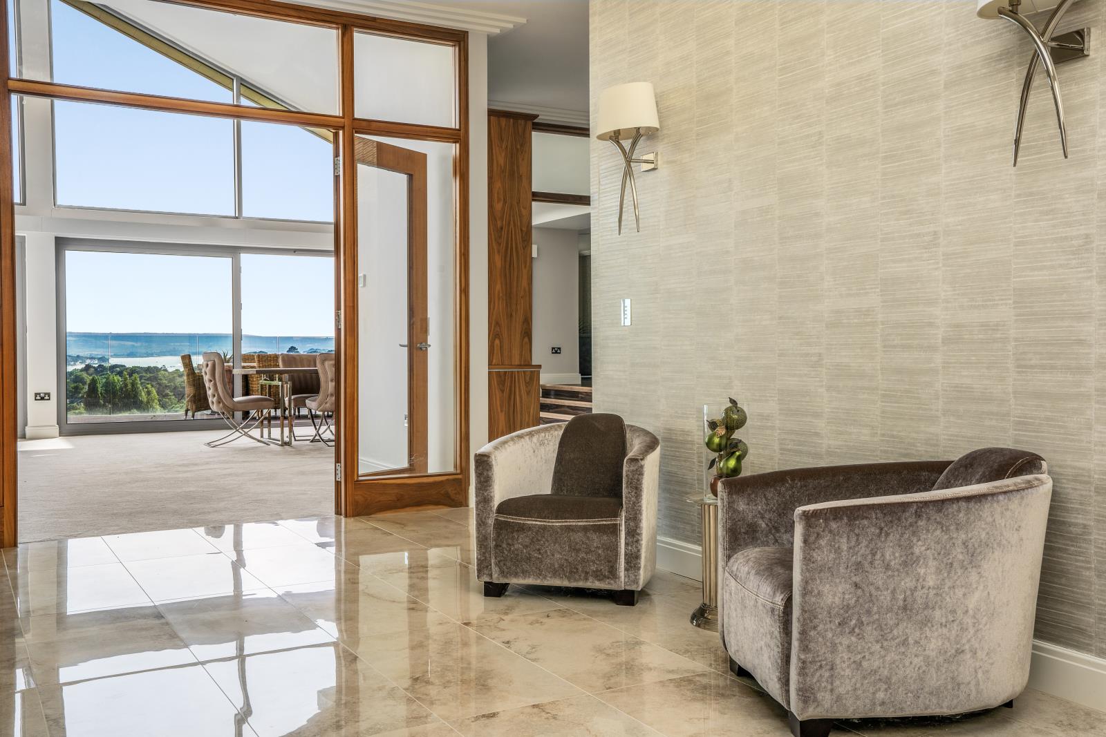 Property Image 9d88cb99-eb33-4028-ac7c-276852a7bf25