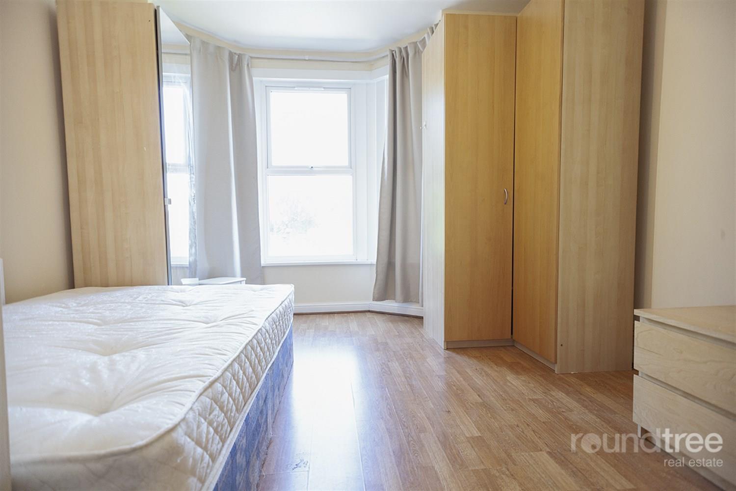 Property Image 9d93d6be-58d2-49f1-8804-3e3ad9f8f3fa