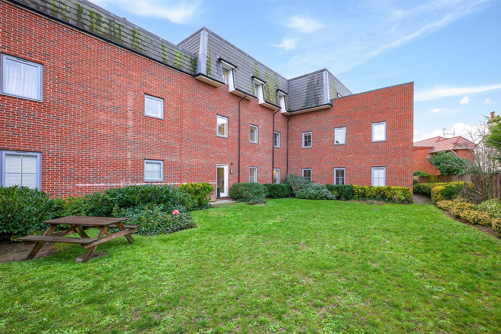 Property Image 9da6cc37-f13e-427f-a988-6aad1ac3d882