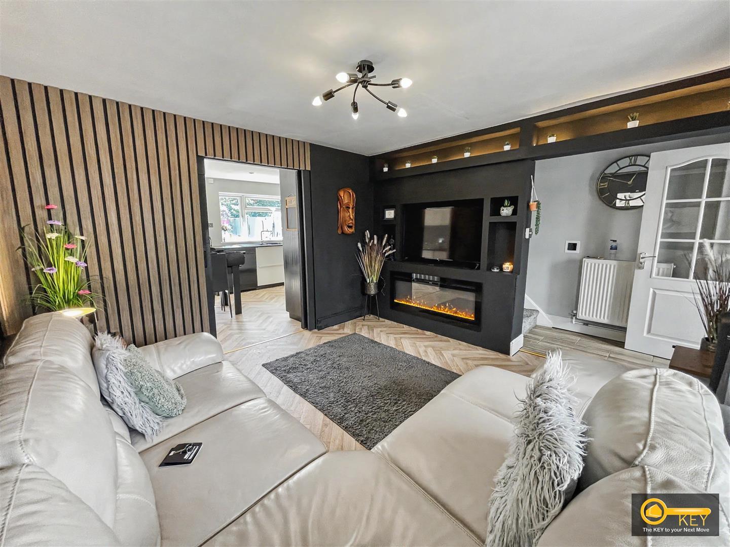 Property Image 9db8e69b-f498-4957-955d-4acc7d3056fc