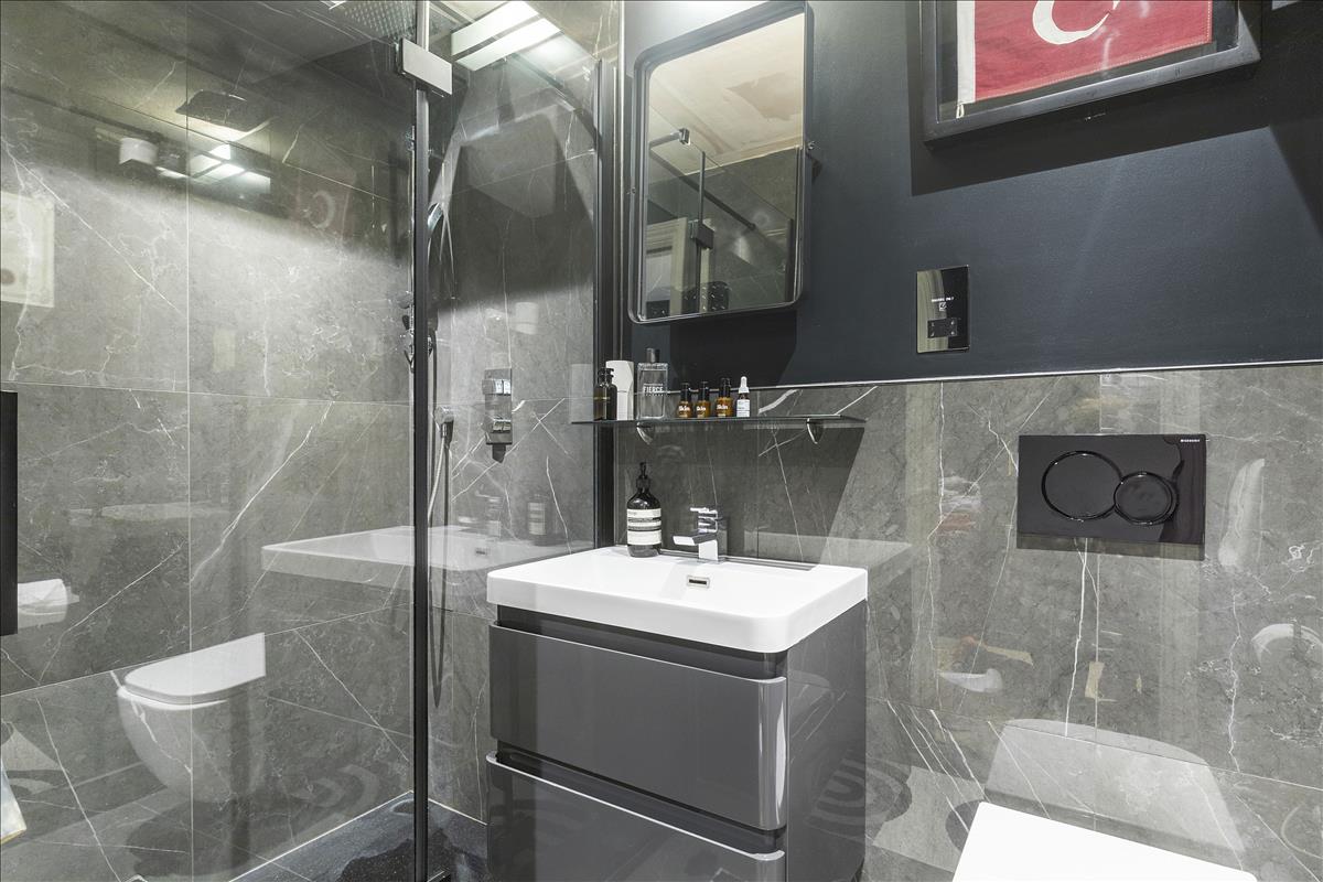Property Image 9db9d1ba-36a6-4799-8dd9-38c2e2e95542