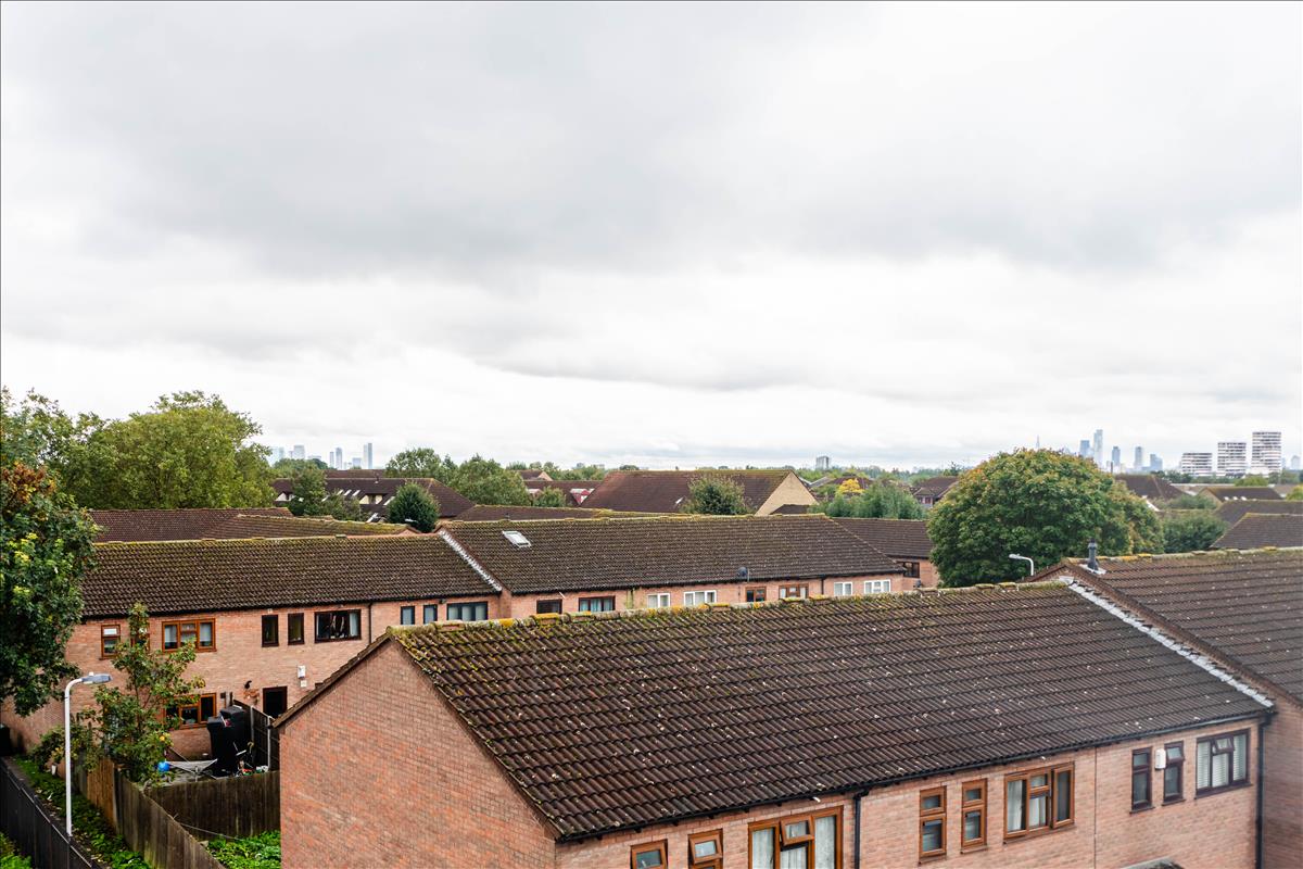 Property Image 9db9dec2-3f54-4da8-ab82-fcb8fab34f74