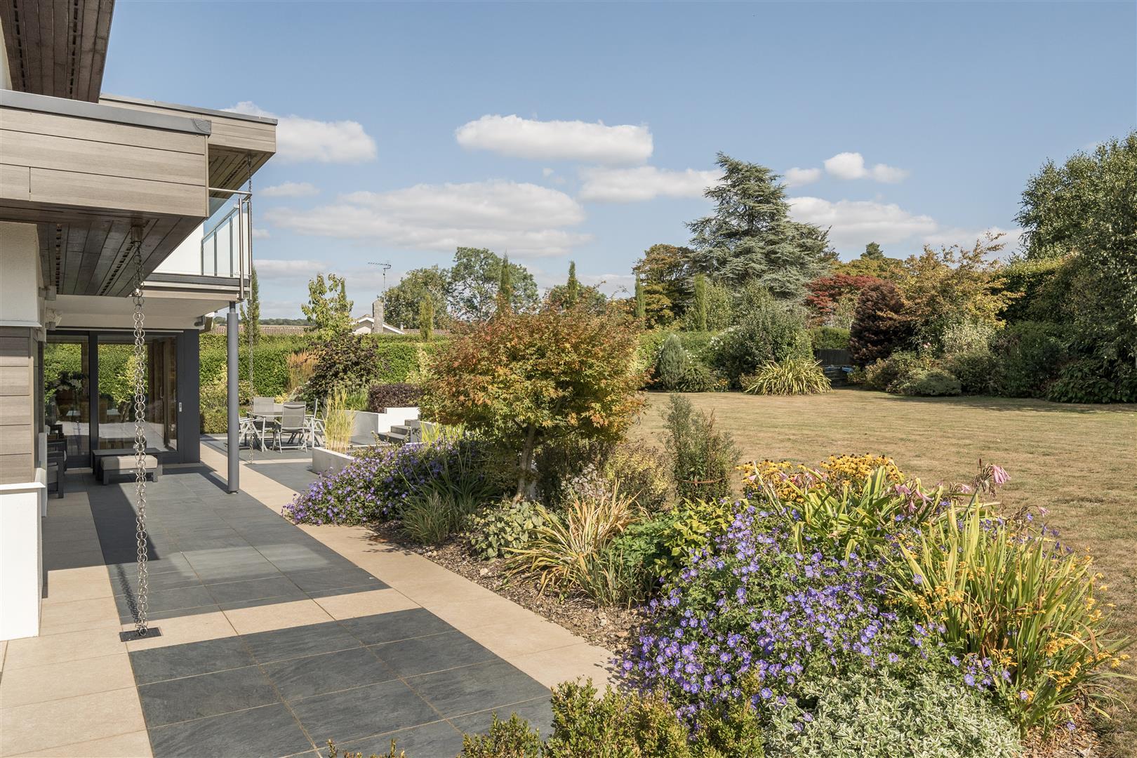 Property Image 9db9e848-8560-4ceb-a436-43b393e944e2