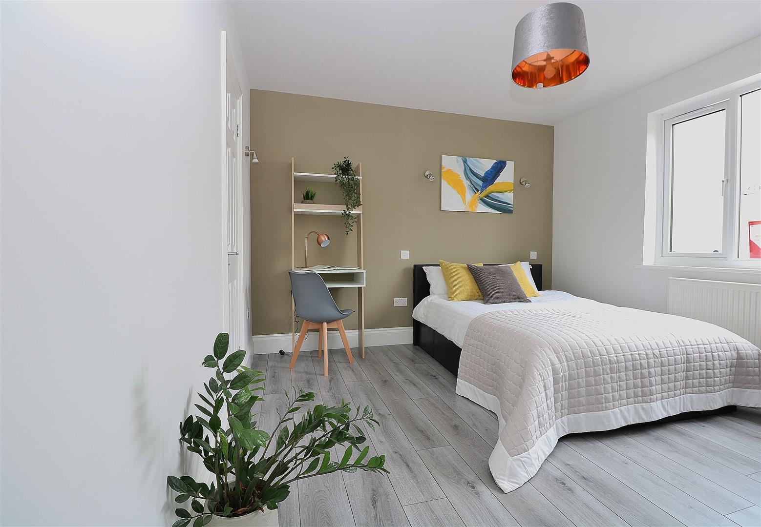 Property Image 9dced4bf-3478-4f00-a3c1-819011a2f605