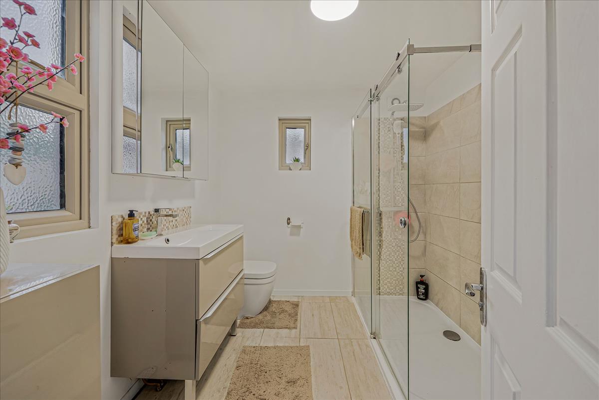 Property Image 9dd65b07-fcd4-4e9c-a10d-31ae2783b14f