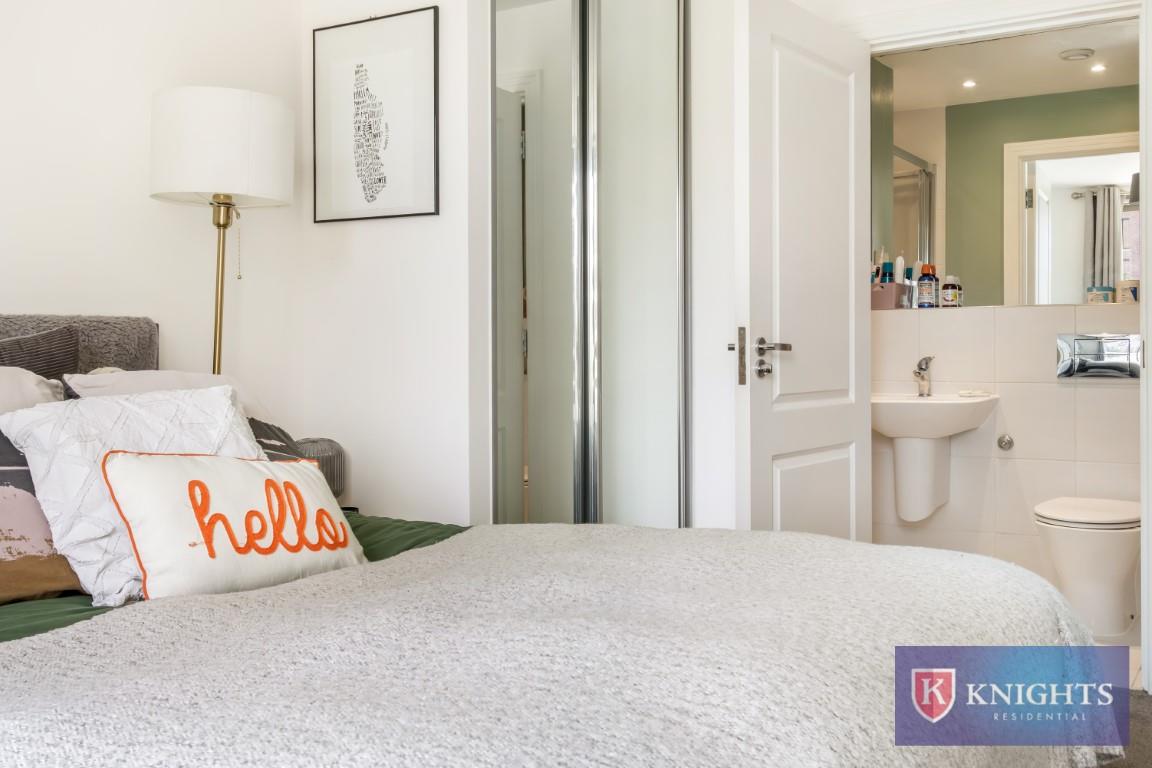 Property Image 9ddc74a9-c101-4df2-a70d-e0c613302fb9