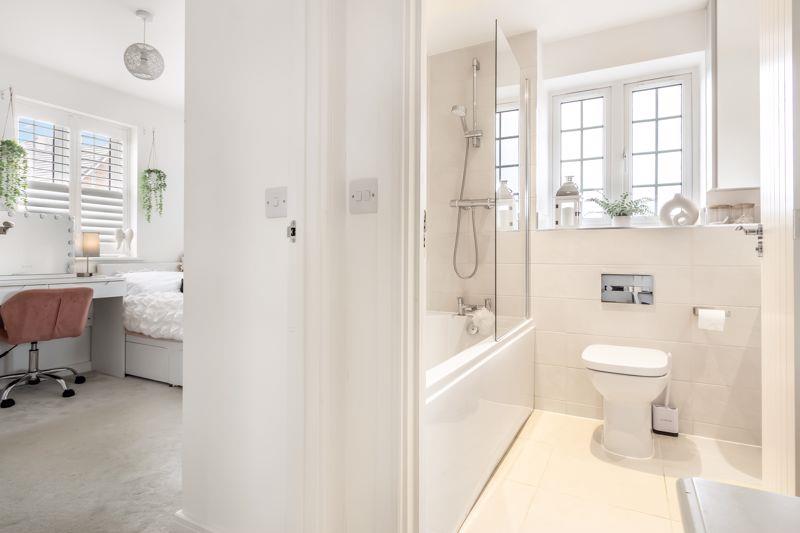 Property Image 9de4b43e-73b6-4c4f-a47a-31b6babc4773