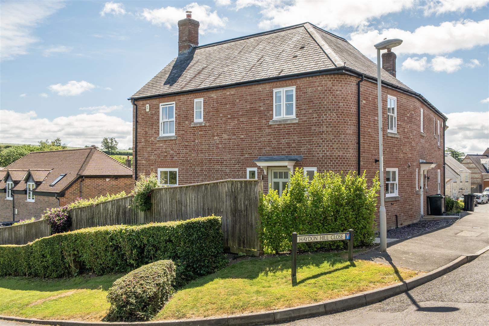 Property Image 9df04cdc-57c0-4dcb-8114-a9041d163fd4