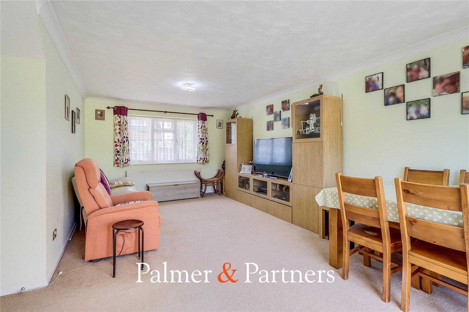 Property Image 9df9f30a-2a08-46f3-93ae-cb9a0502e229