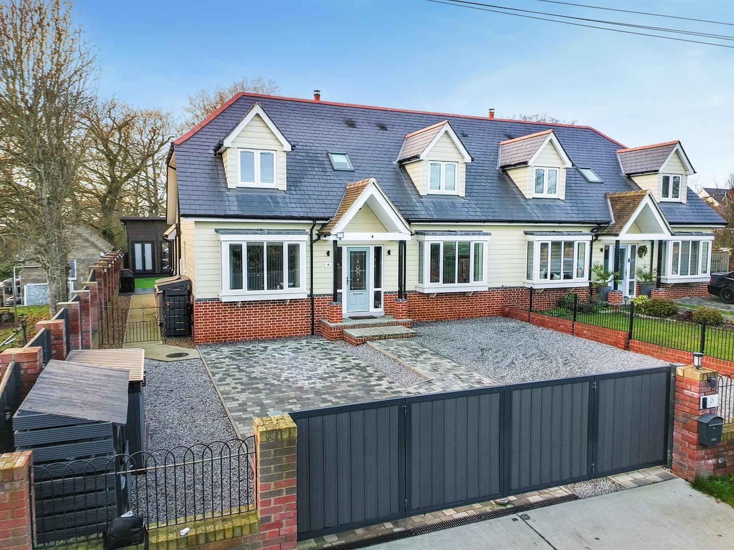Property Image 9dfee734-33ae-4b7b-8cb3-d012ddb32a57