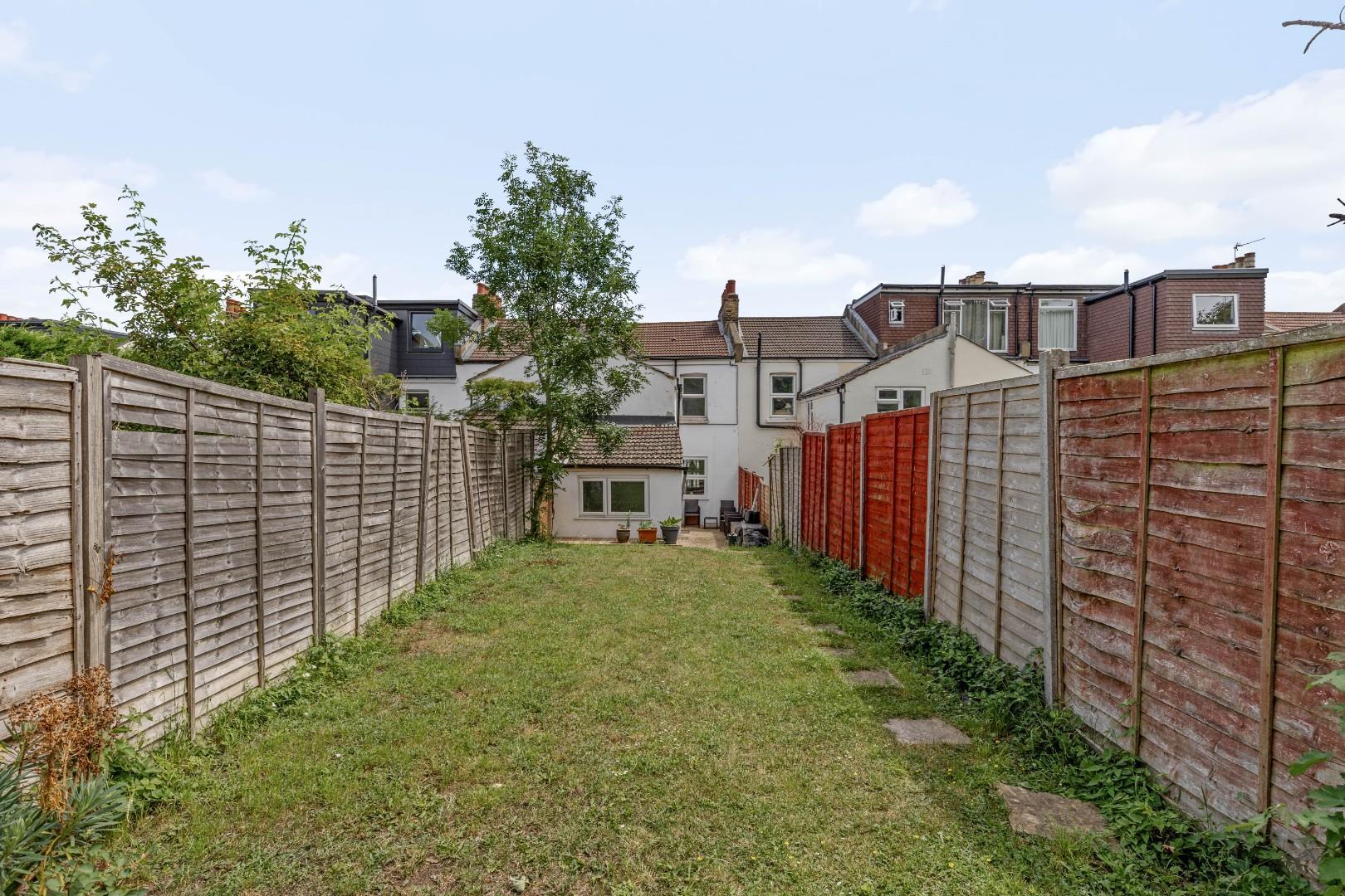 Property Image 9dff98cc-ad26-47c0-a37f-b6dc676041e0