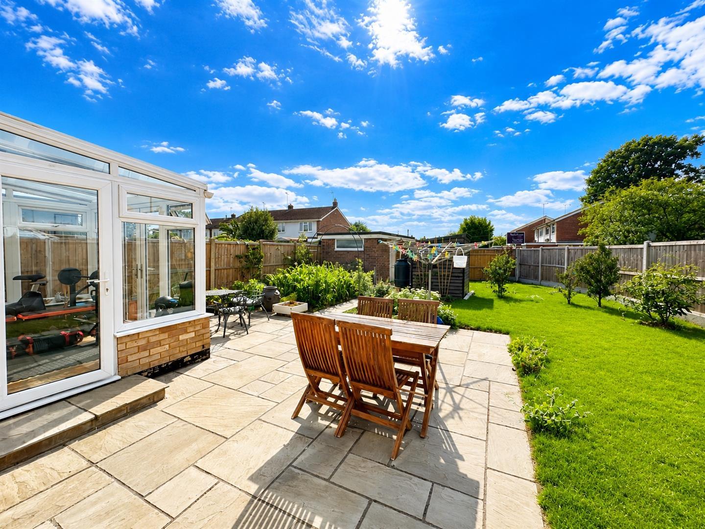 Property Image 9e0288e0-af31-4f08-9f43-8d984d03b22e
