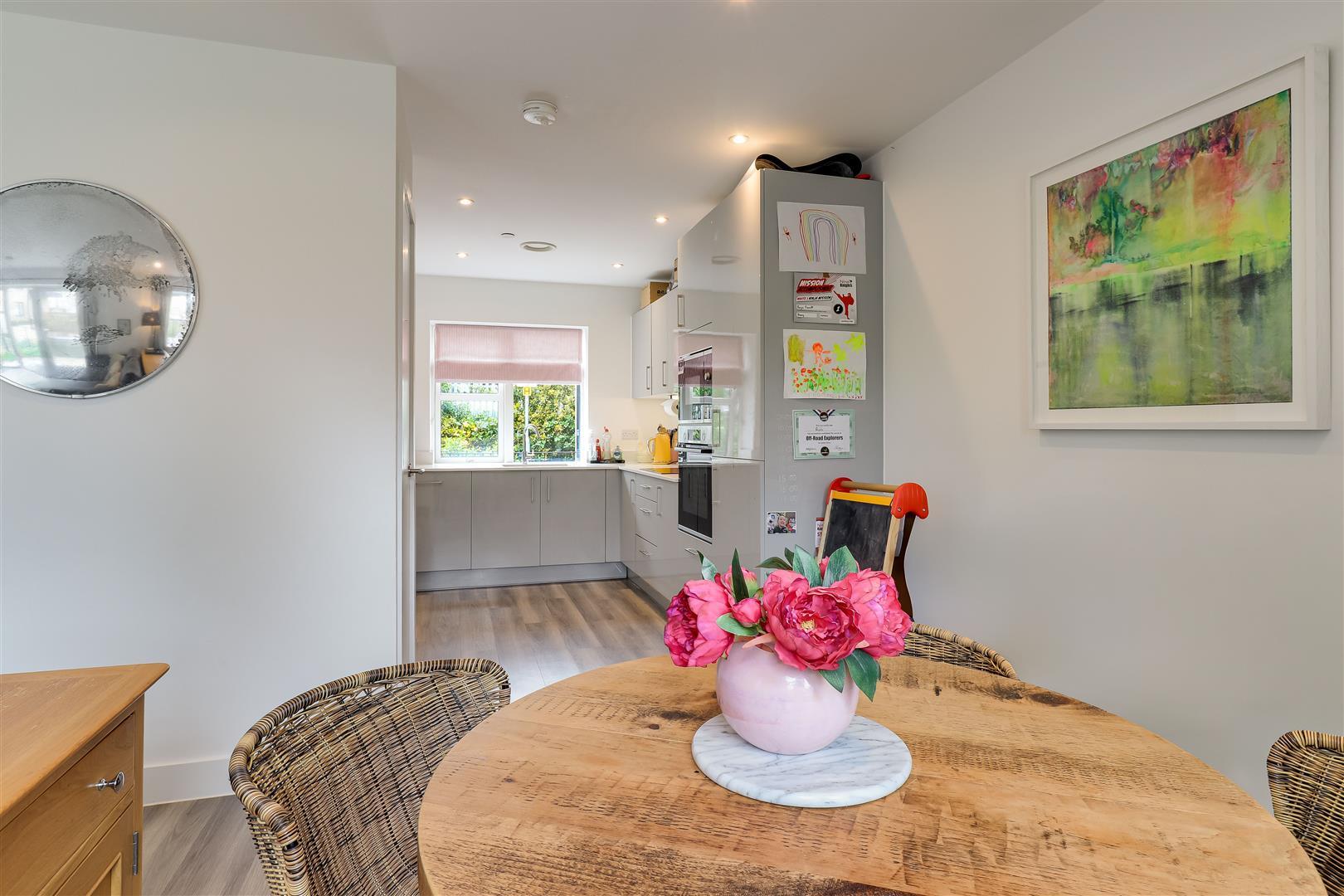 Property Image 9e06f2cd-665d-40e7-a584-31c377bb6cfa