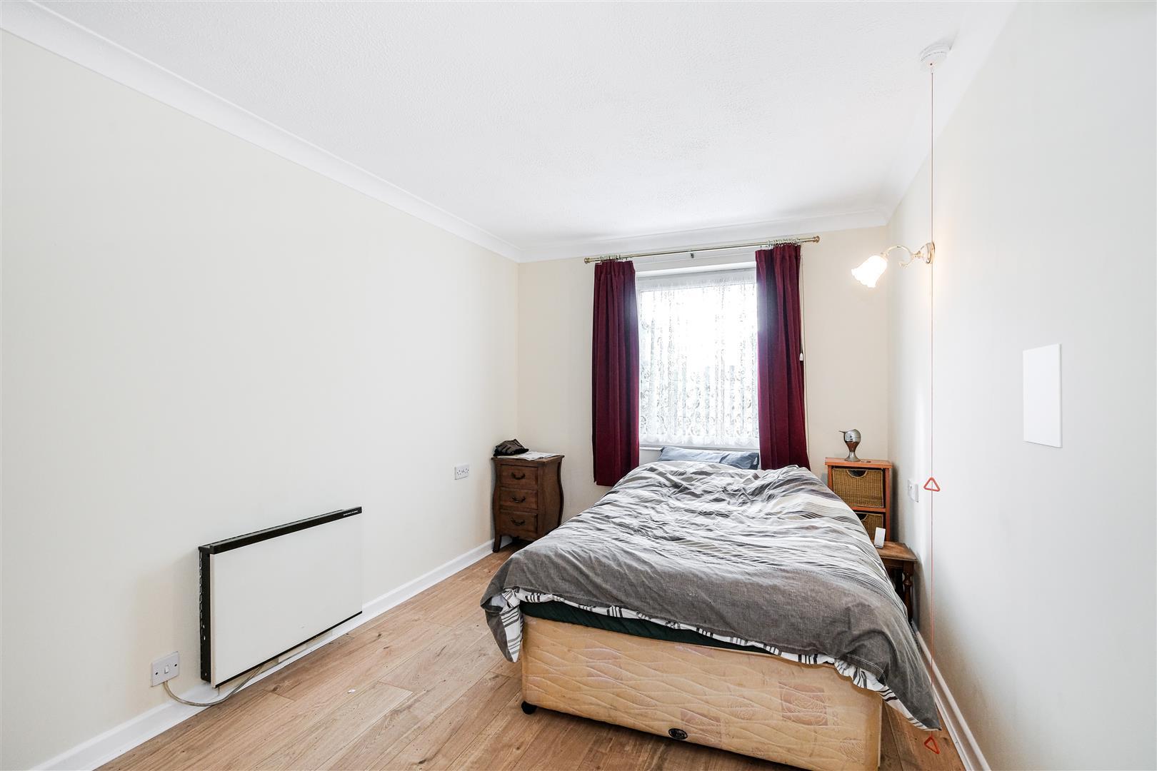 Property Image 9e133d94-9b4b-4026-893a-24ed1c743d28