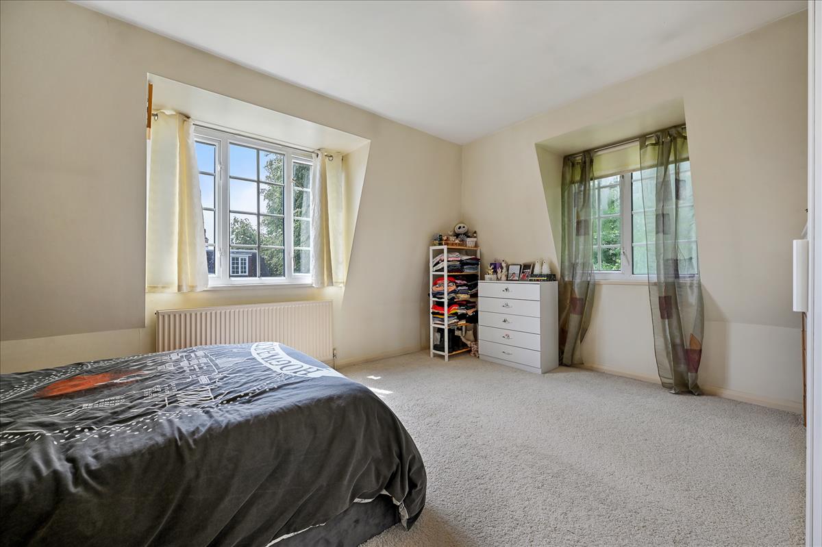 Property Image 9e190d01-0b7d-4992-a96a-c651a718120e