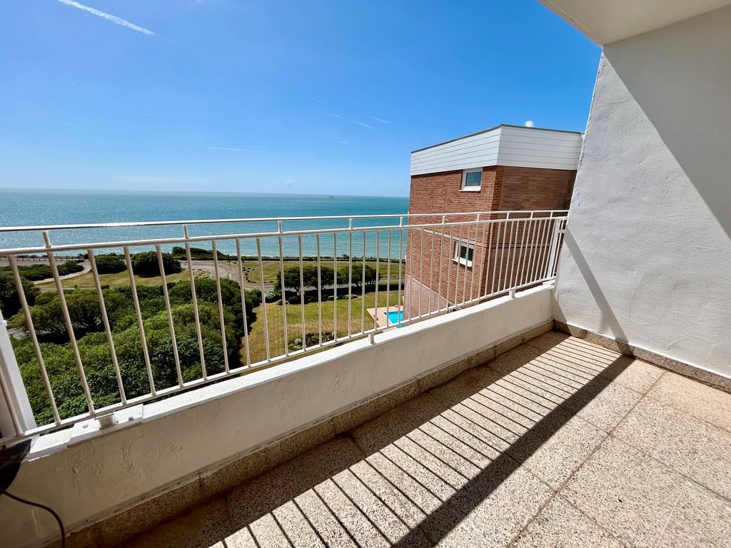 Property Image 9e279d08-3f50-4f94-a69d-633c4a076121