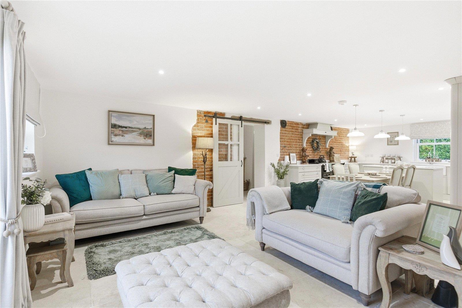 Property Image 9e315a81-2fd5-48b2-8489-c8b070089cb5