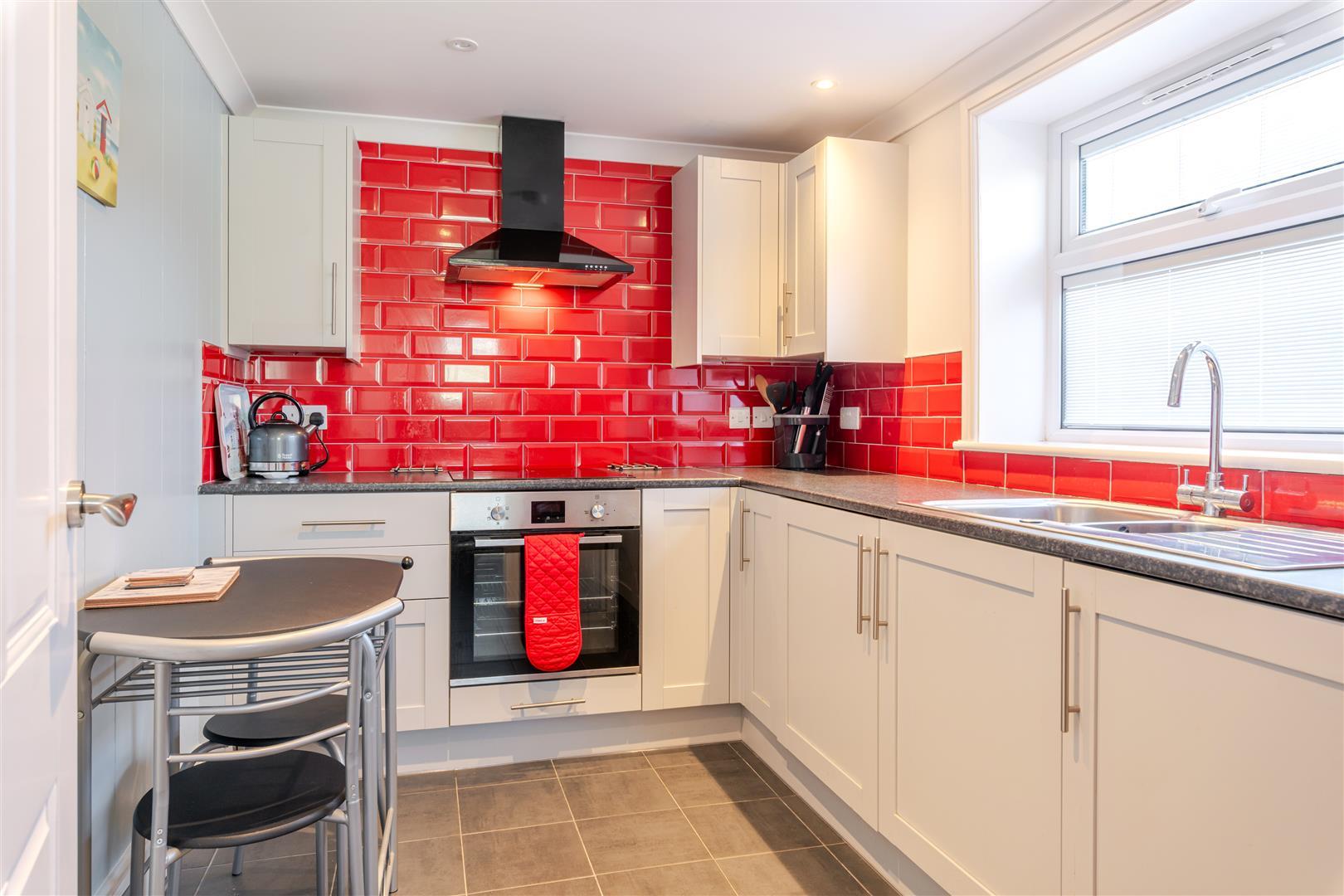 Property Image 9e319437-edda-4586-8318-86121c7a4f1e