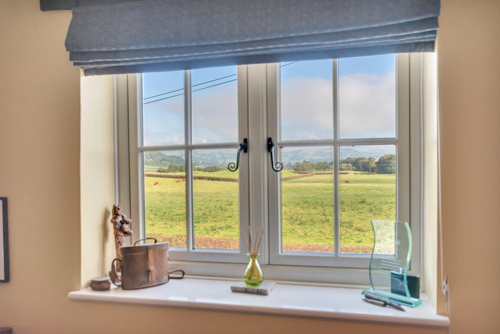 Property Image 9e36fa44-5d01-42a2-a7b2-3552bc08d3cd