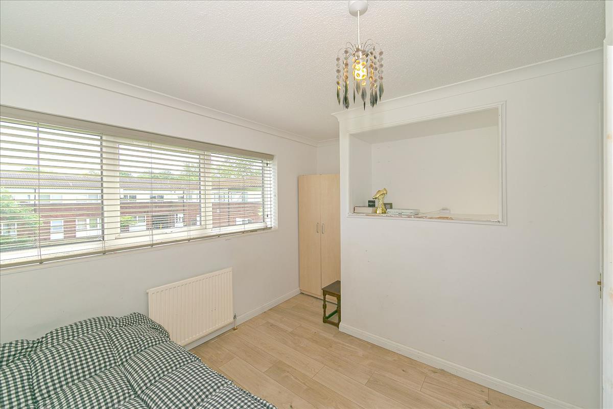 Property Image 9e3f3f3c-02be-4553-adf9-098fb5db7328