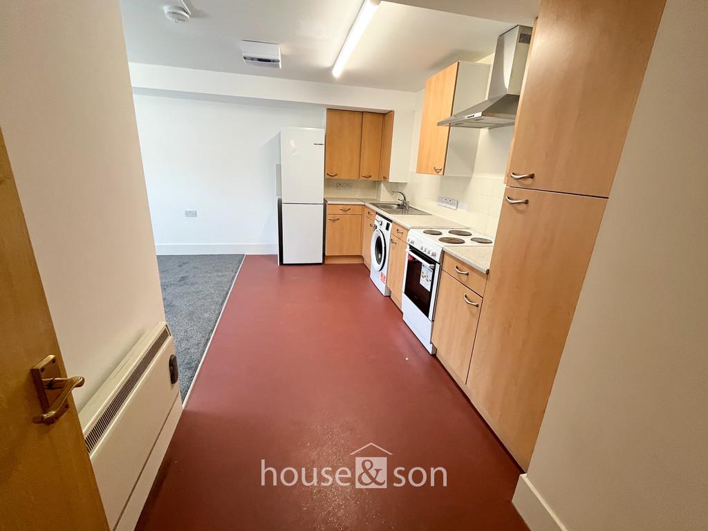 Property Image 9e437172-c660-4952-a2da-9954c143ac1d