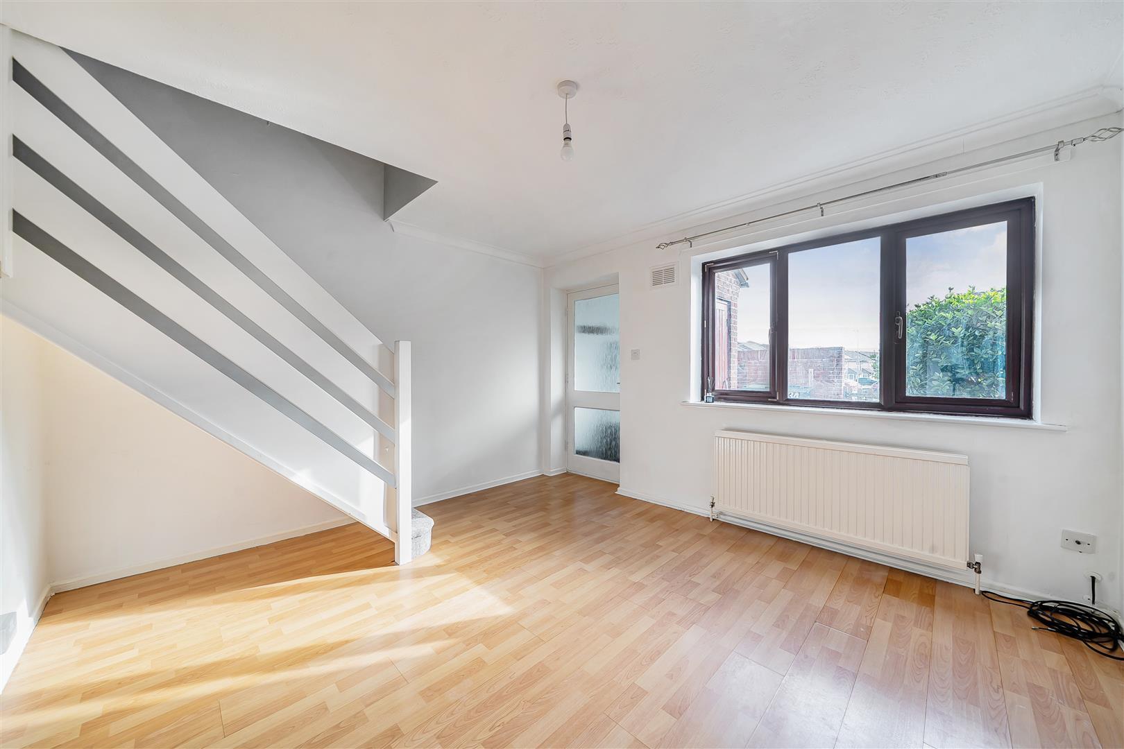 Property Image 9e454450-9a8d-45e5-9589-dd484c8f33cc