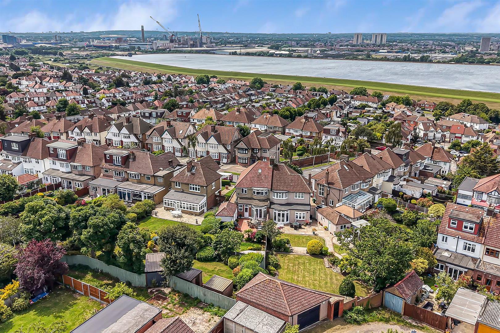 Property Image 9e500046-3648-462b-8d2d-329d8e19366b