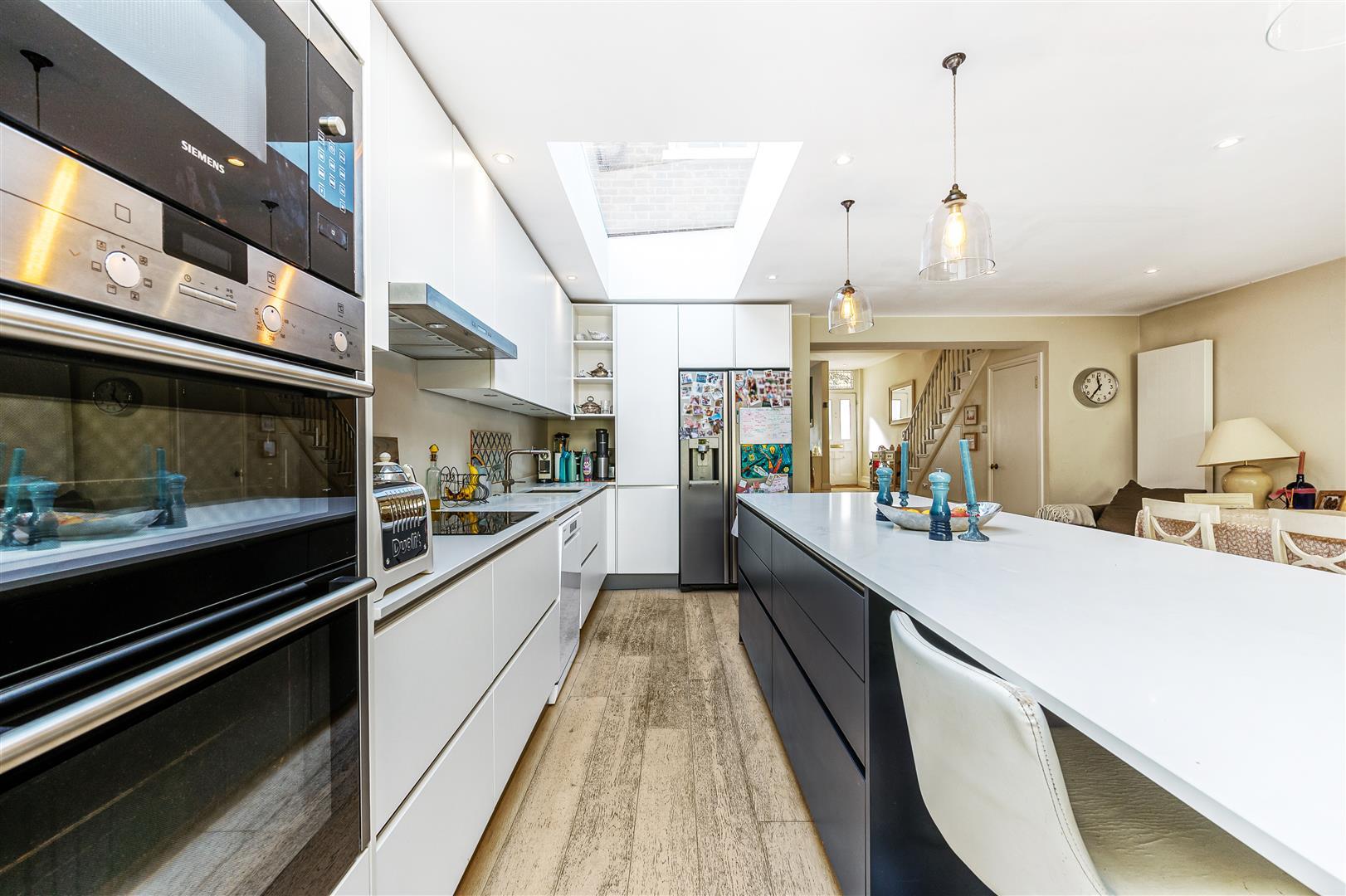 Property Image 9e619603-90de-4ceb-8175-fbd862b8c1d5