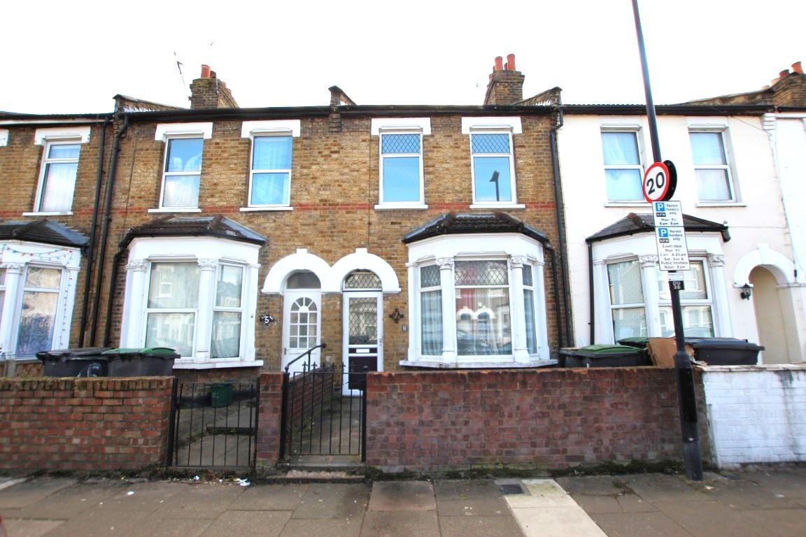 Property Image 9e62b18c-9223-4b6c-8993-df2cc5daecc8