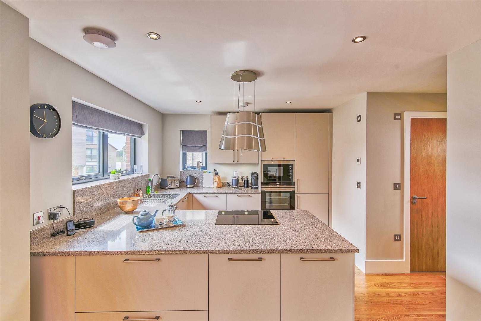 Property Image 9e6cb334-84f8-4a90-a2a9-ff74bee0b2a1