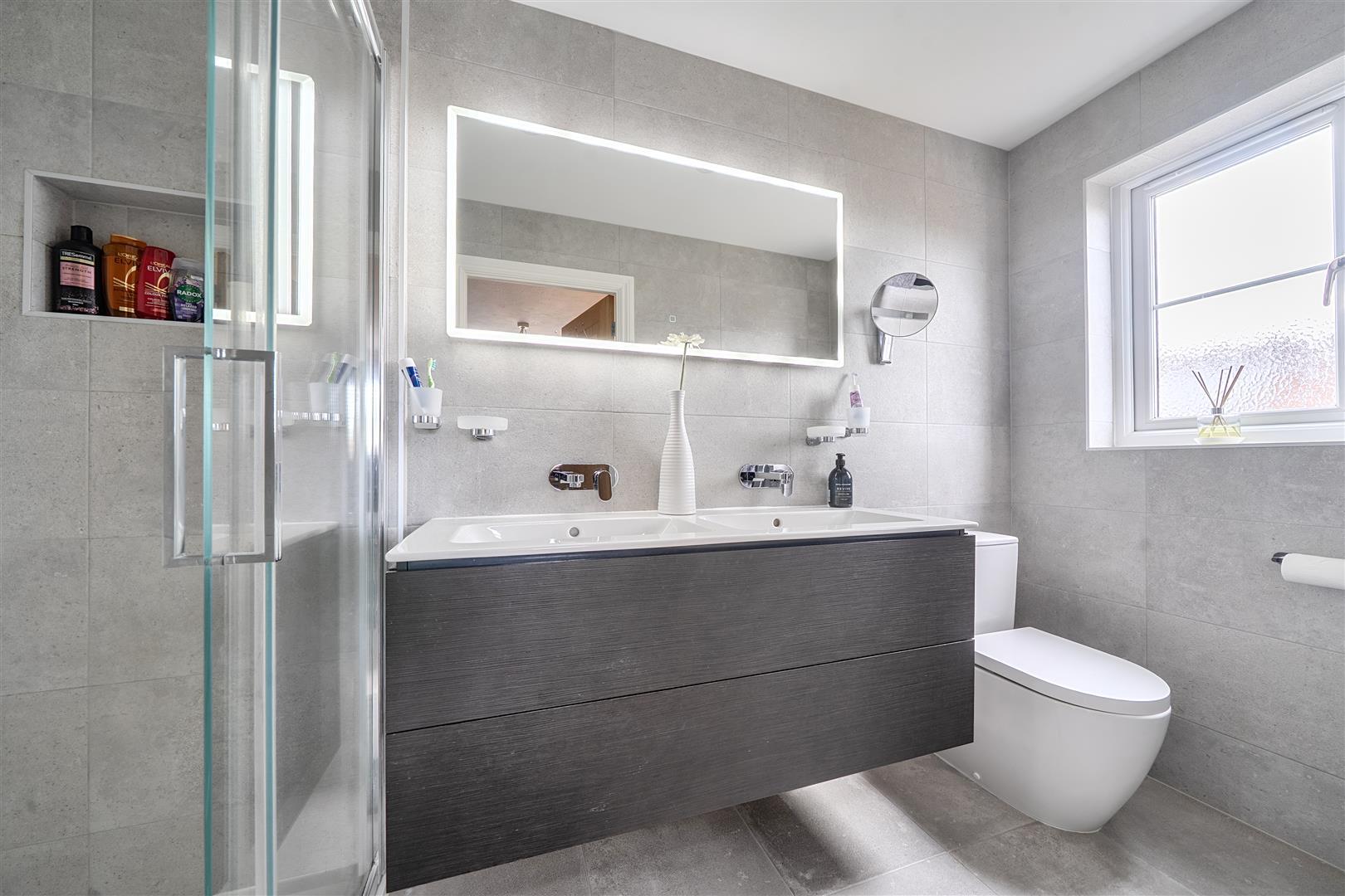 Property Image 9e6ce54b-2d85-4371-8f84-809059ec38fe