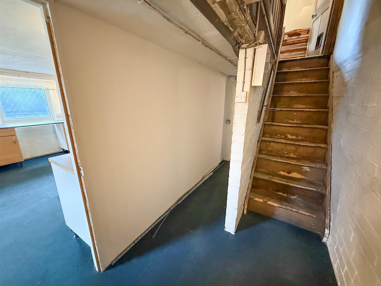 Property Image 9e6f6087-b531-4e92-8d77-0d19a6a1d744