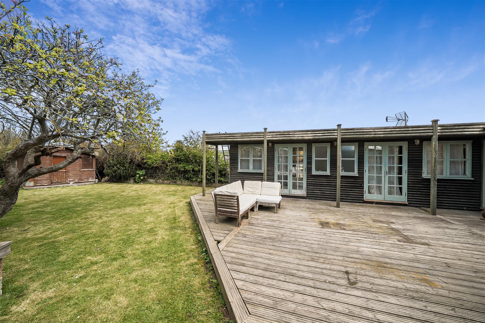 Property Image 9e7c95e1-8854-4015-a30d-fabfca8e09b8
