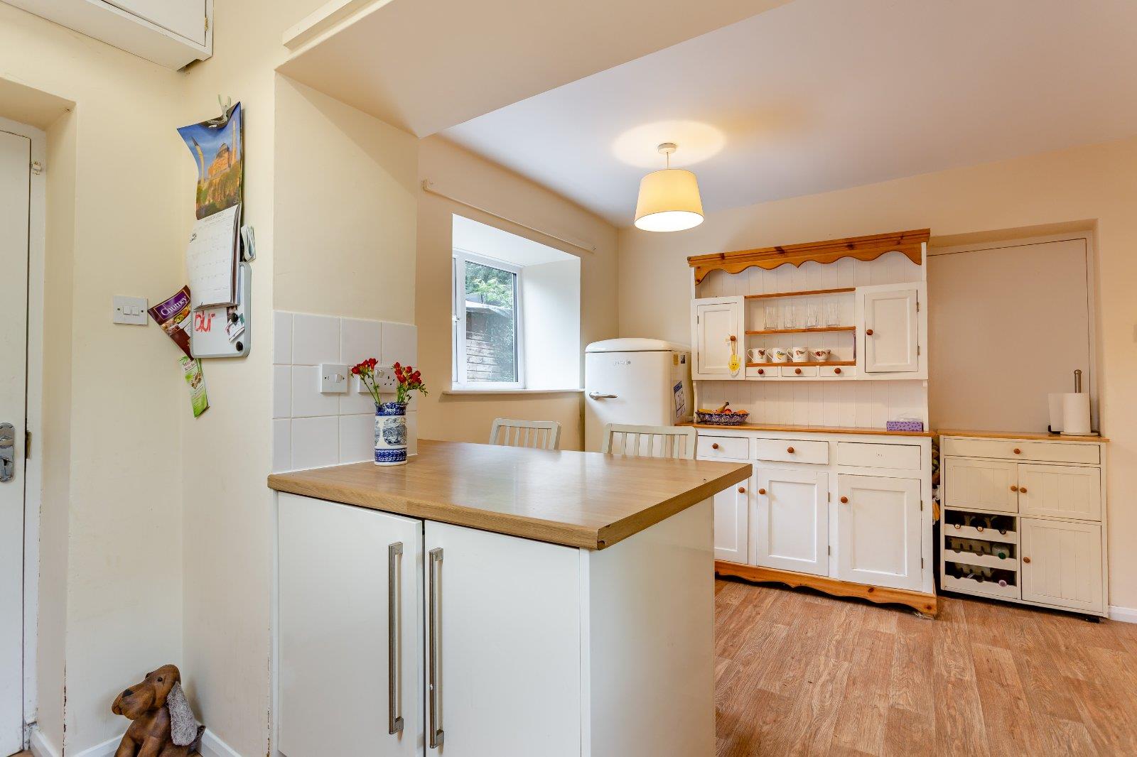 Property Image 9e8d3a01-1813-4132-b7b8-a3dbbd8698f0