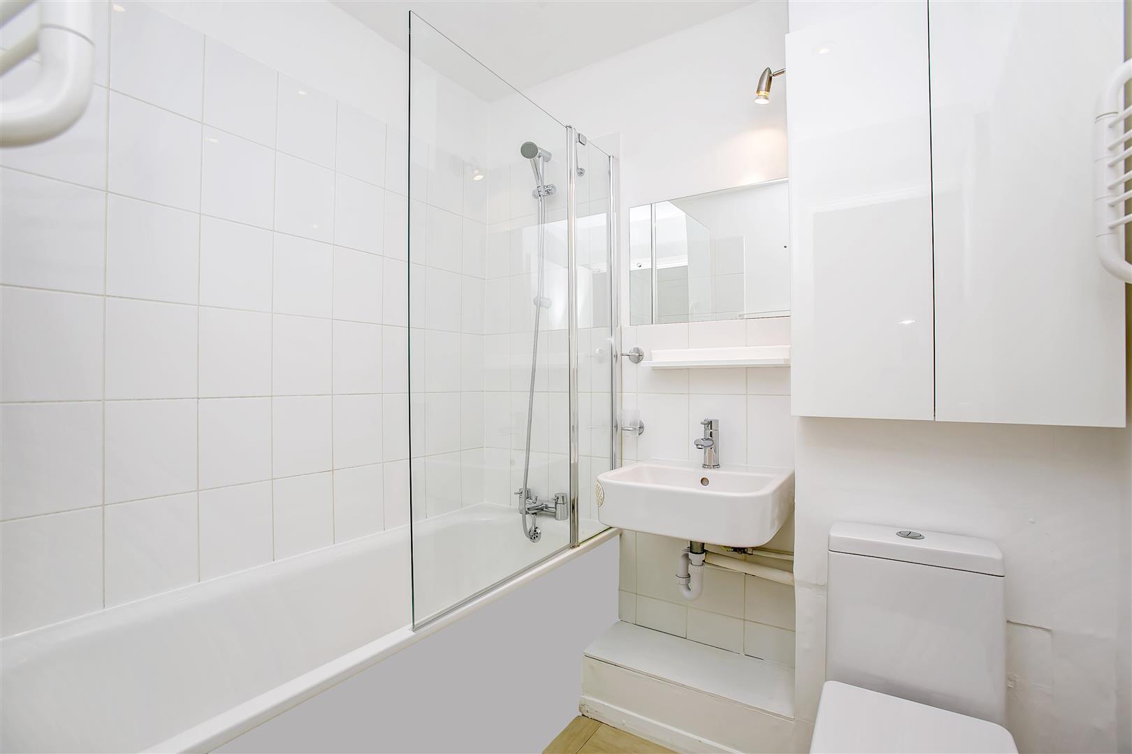 Property Image 9e961bed-bc8d-4436-8f30-3e4f49b80443