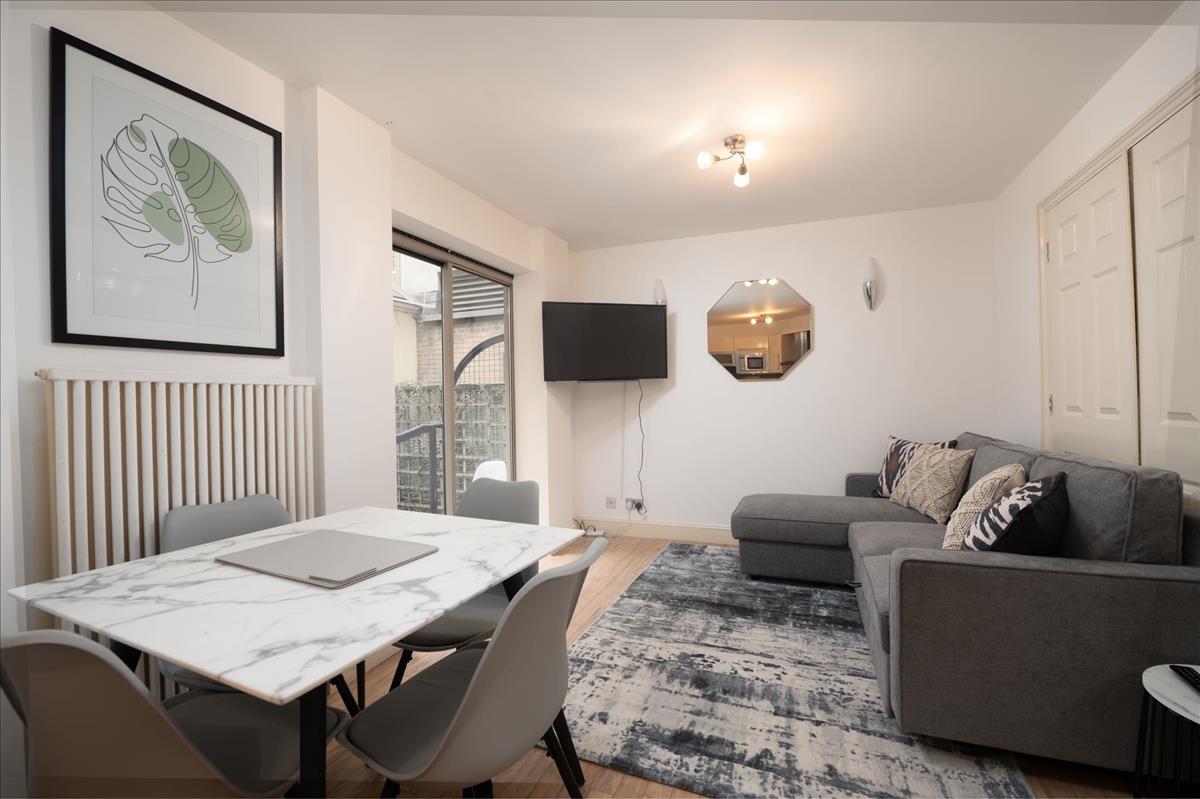 Property Image 9e974c67-ca1a-4aaf-8f10-9bb12de0a625