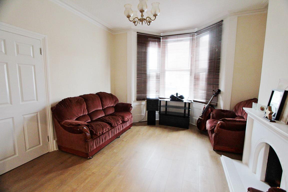 Property Image 9ea66426-8580-44db-b370-fdb937268a47