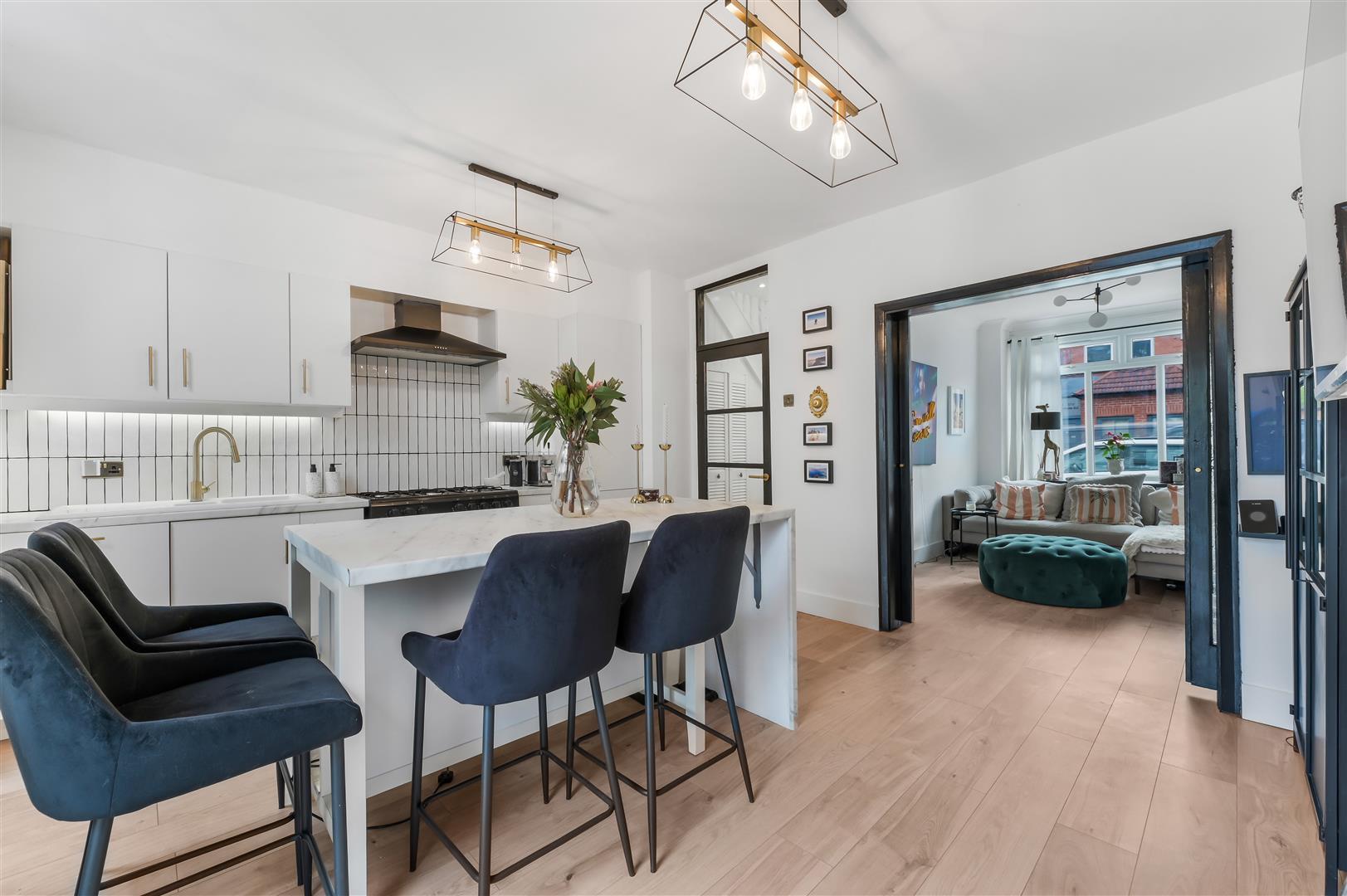 Property Image 9eac80e4-243a-4c96-bf94-570e77576710