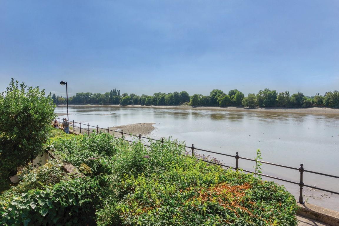 Property Image 9eb57103-02ce-41ab-b879-858d71e0c303