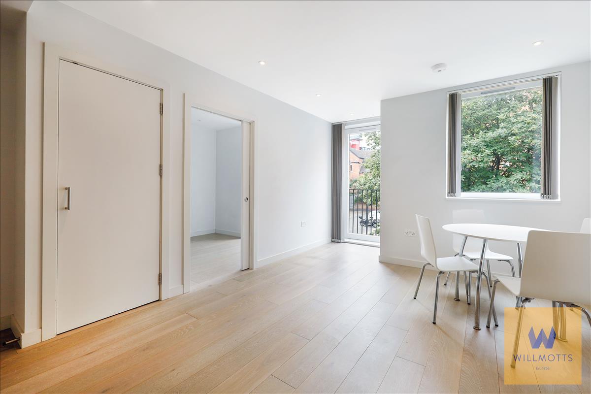 Property Image 9ec0fc12-b268-49eb-8ebd-bd26008d543d