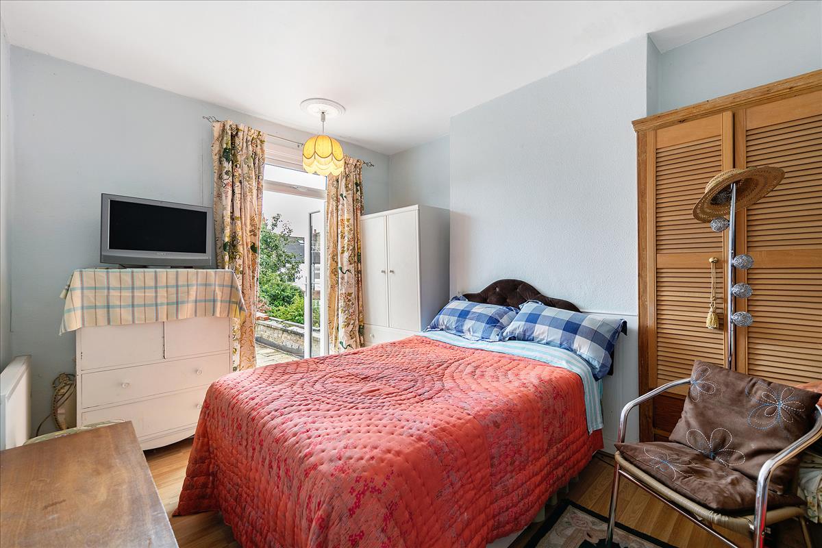 Property Image 9ec43710-72fe-485f-8144-7338a14e21ab