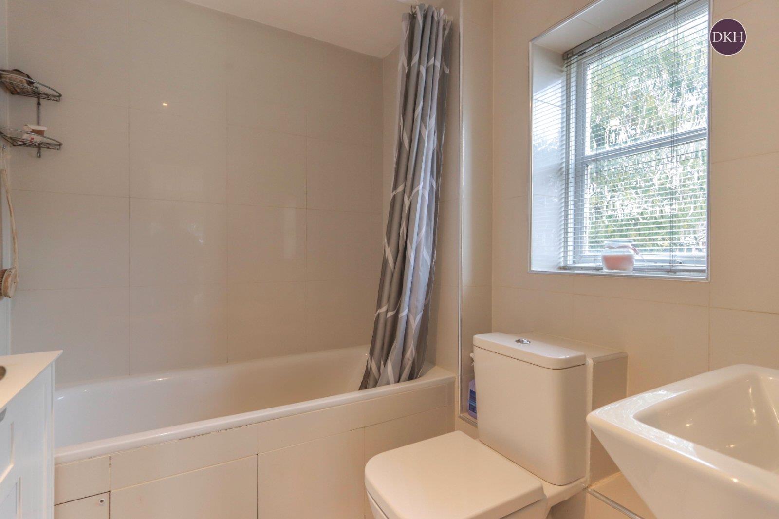 Property Image 9ec863ff-bfbe-407d-9325-0feabad23c47