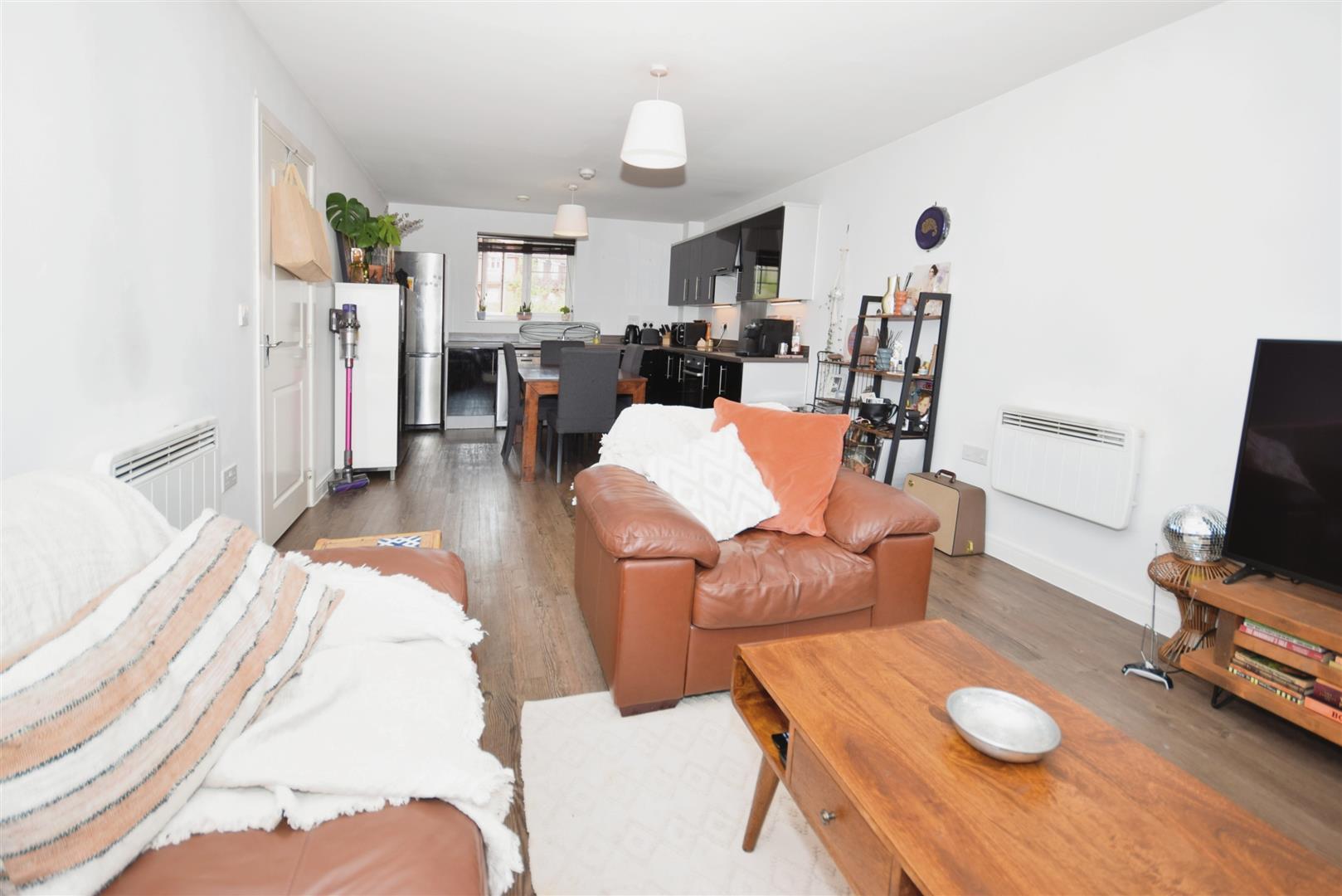 Property Image 9ec9fd5b-9f1f-4c9c-937b-08a07388b974