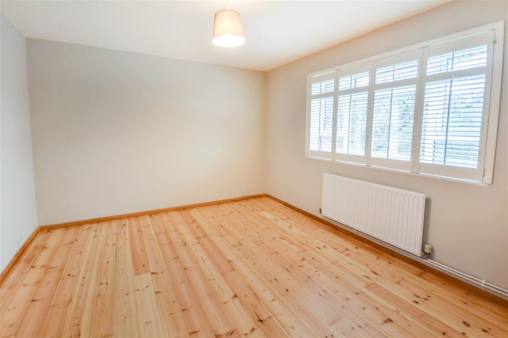 Property Image 9ecfb27a-7f27-4fc0-9a3a-7238cbaa8319