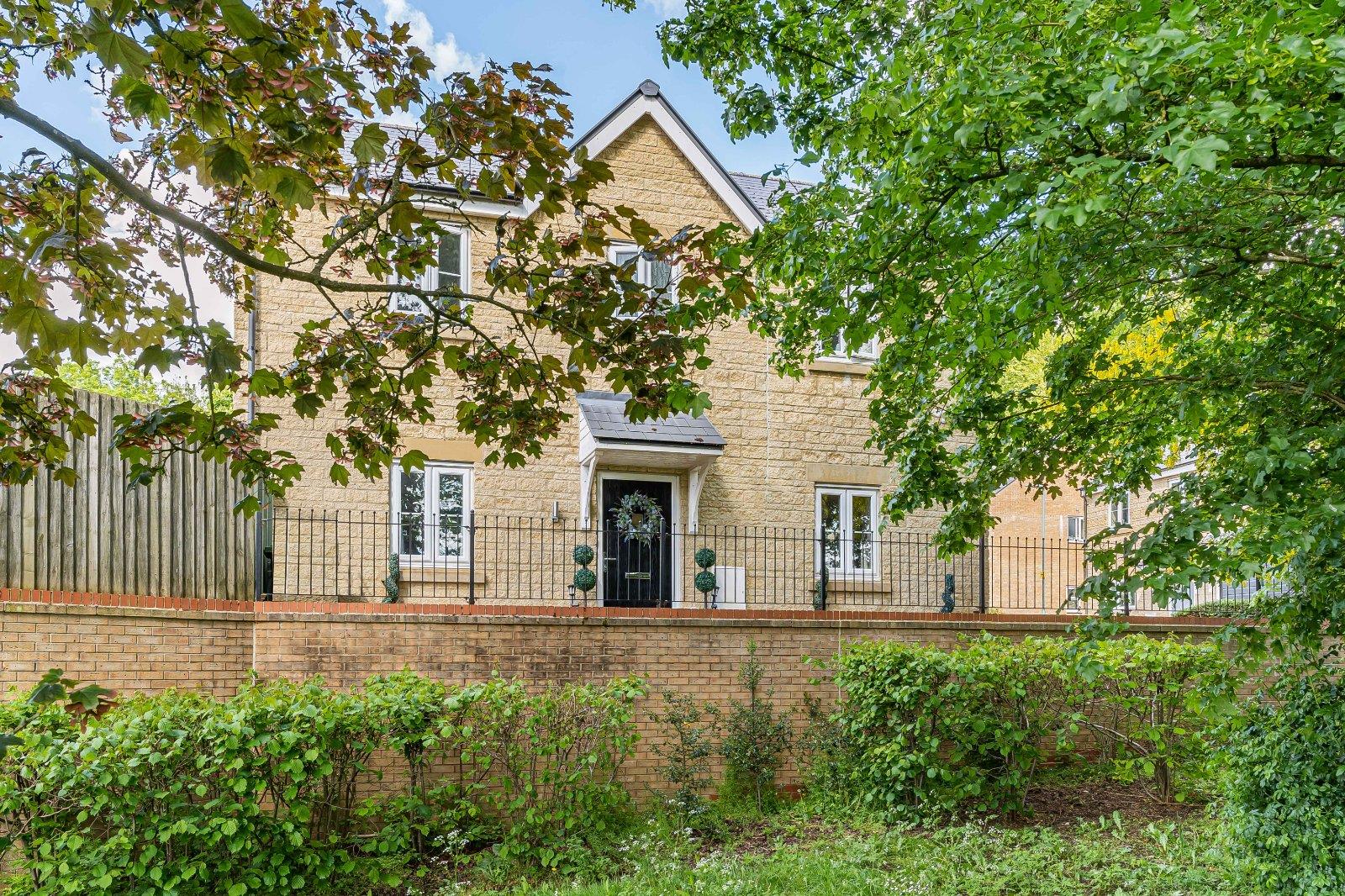 Property Image 9edaec6d-1b0d-49c2-9491-0877a6cfb358
